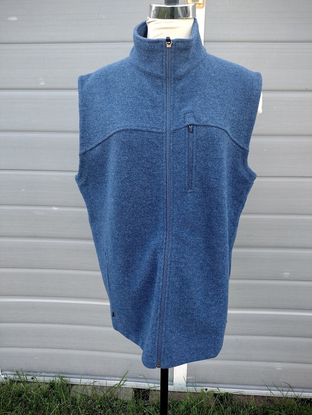 Ibex Merino Wool Vest Men’s L Blue Full Zip ZQ Made USA Hiking Outdoor